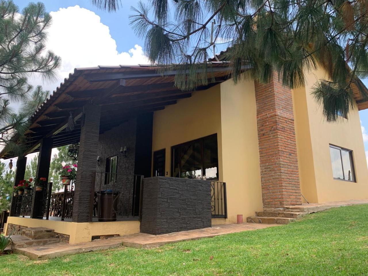 Cabana No.4 Puerta Del Bosque Mazamitla. 外观 照片